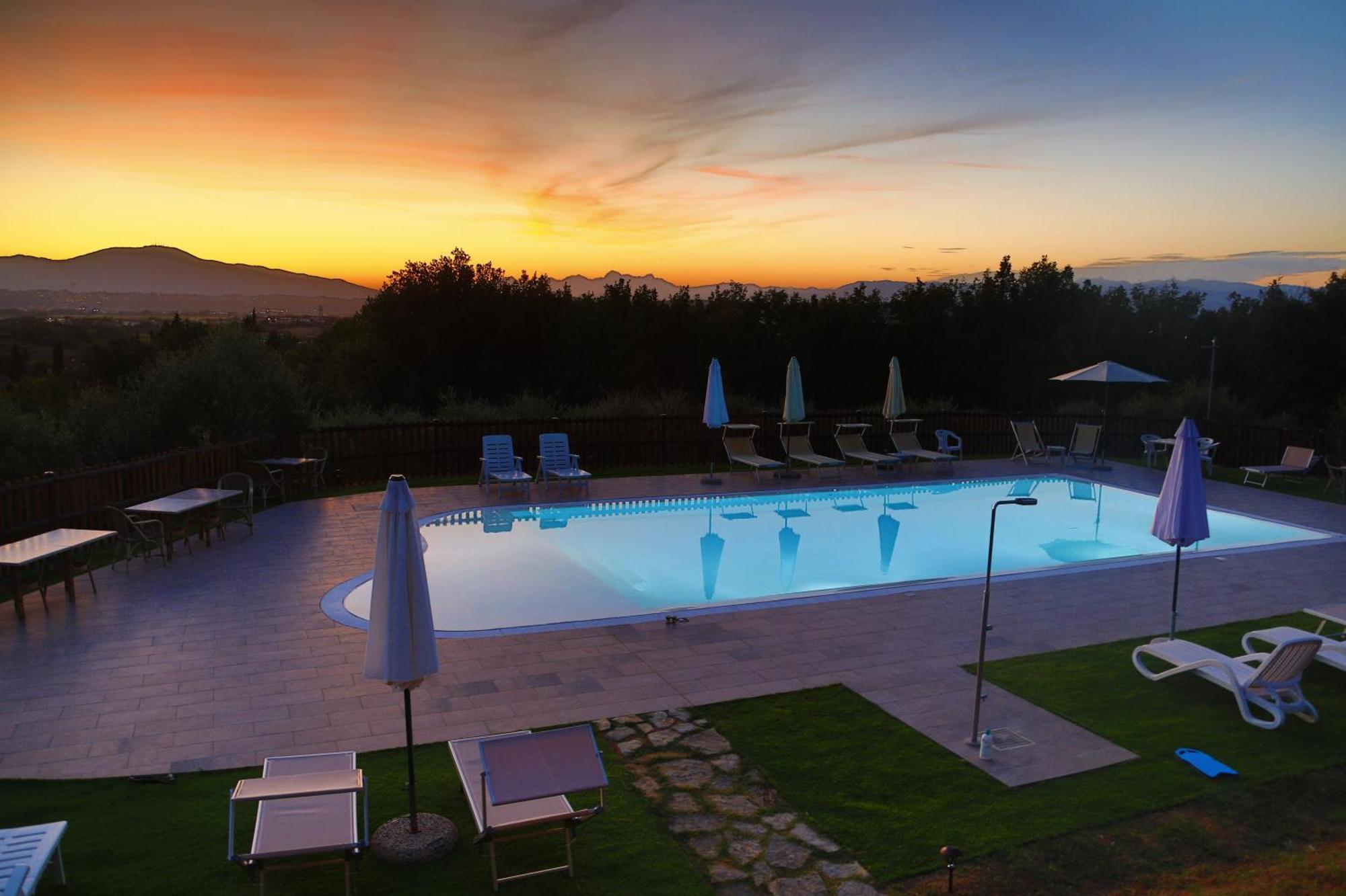 Agriturismo Cascina Cipressa San Romano  Εξωτερικό φωτογραφία